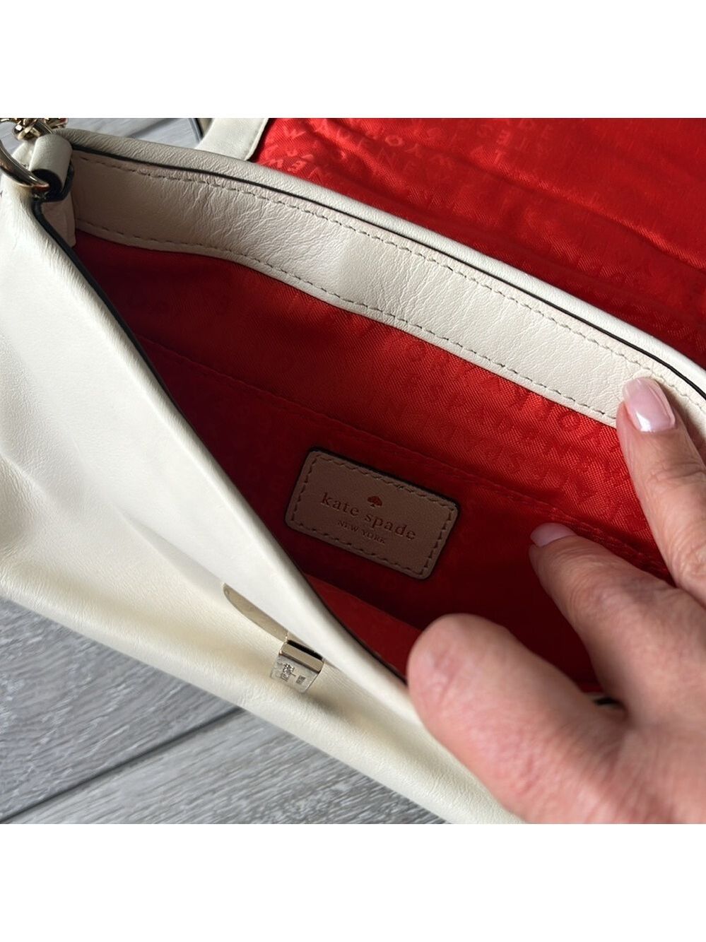 Kate Spade Astor Court Naomi Quilted Cream Crossbody chain strap Bag - Picture 7 of 12
